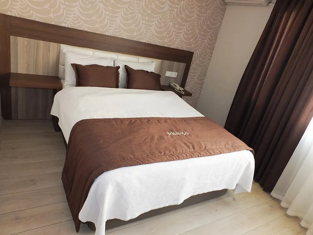 Vesta Hotel Esmirna 3*,